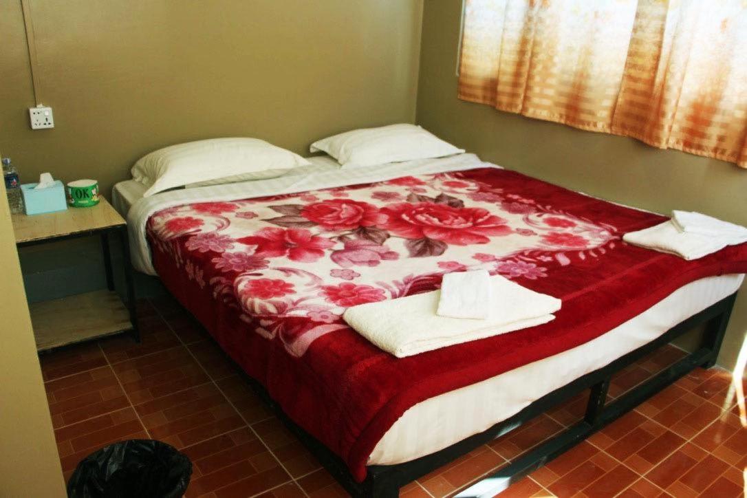 Sky Motel كالاو المظهر الخارجي الصورة